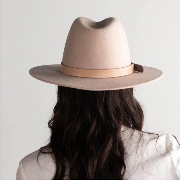 Gigi Pip Tan “Shiloh Fedora” Wool Hat Size 57 Small/ Medium Excellent Condition! - Picture 4 of 12